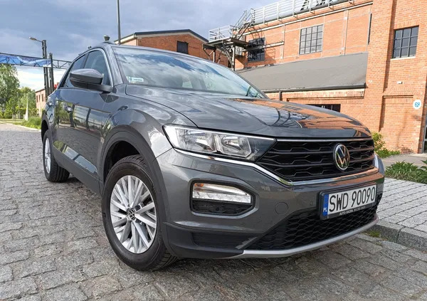 samochody osobowe Volkswagen T-Roc cena 114900 przebieg: 23751, rok produkcji 2021 z Rybnik